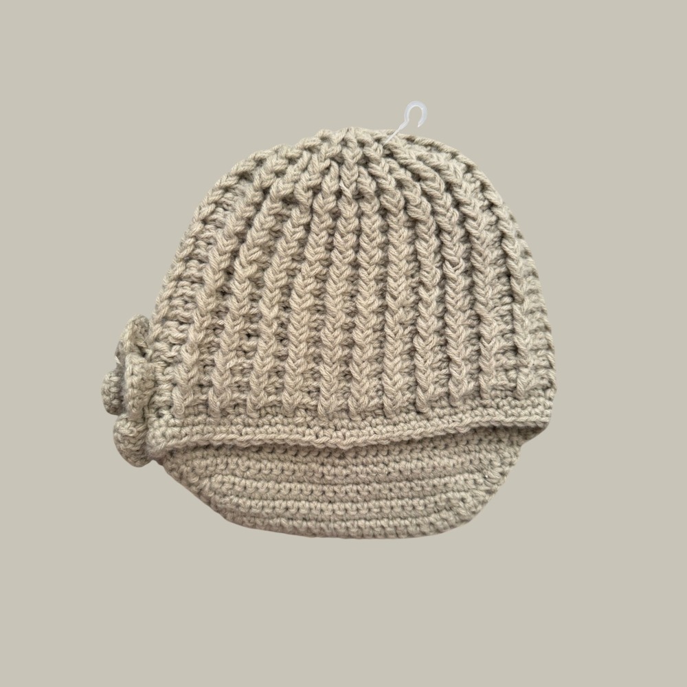 Vintage Y2K Crochet Newsboy Beanie Hat Flower Accent Beige Boho Indie Cap - Picture 2 of 3